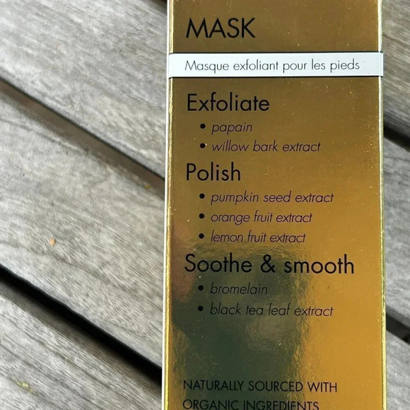 Whish Exfoliating Foot Mask Coconut Milk and Verbana 2.5 oz NEW - Picture 4 of 6